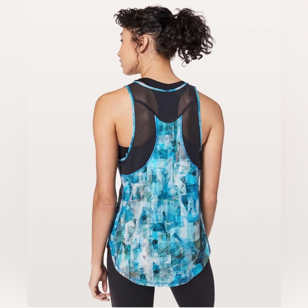 Lululemon Sculpt Tank II Sun Dazed Multi Blue / Super Dark
W1ACTS Size 12? - Picture 2 of 6